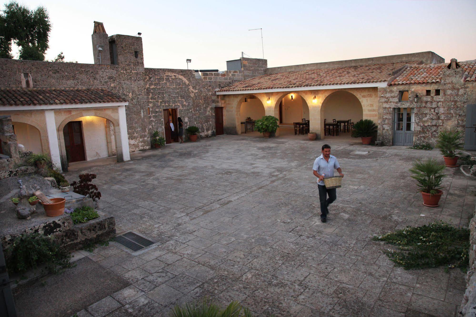 Masseria Uccio Триказе Экстерьер фото